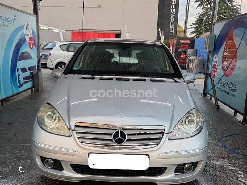 Gris / plata Usado 2005 Mercedes A200 Classic Monovolumen | 4300 € (Precio justo) - Imagen 1/4