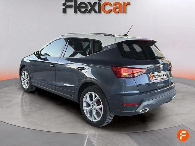Usado Seat Arona FR 150 CV (110 kW) 2023 Gris SUV
