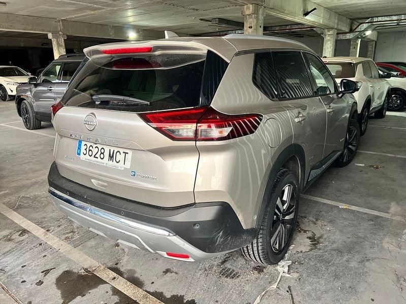 Usado Nissan X-Trail Tekna 213 CV (156 kW) 2022 Beige SUV