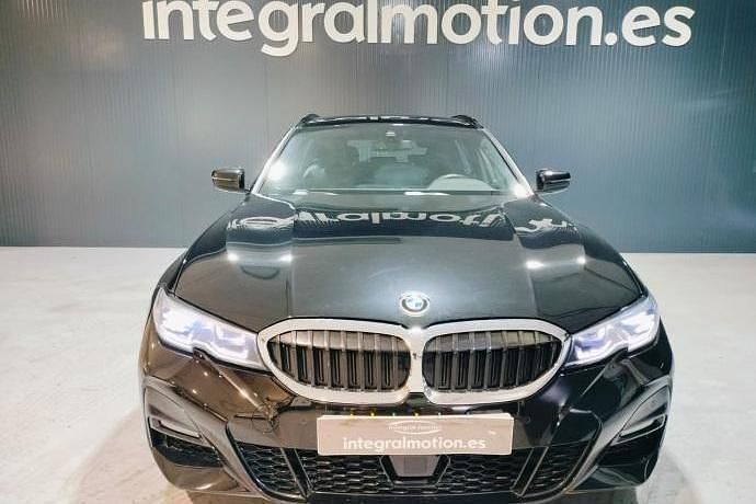 Usado 2021 BMW 320e Familiar | 36.900 € (Un poco caro) - Imagen 1/4