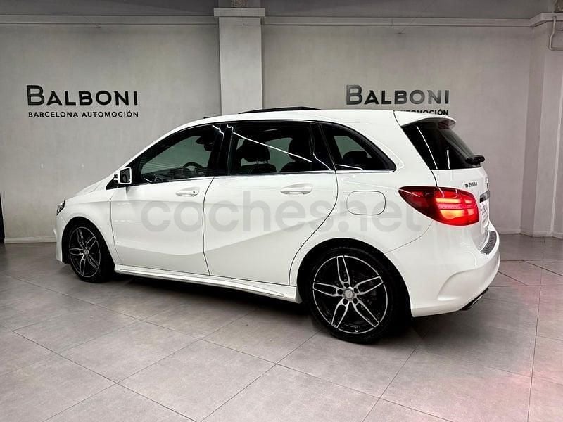 Usado Mercedes B200 136 CV (100 kW) 2017 Blanco Utilitario