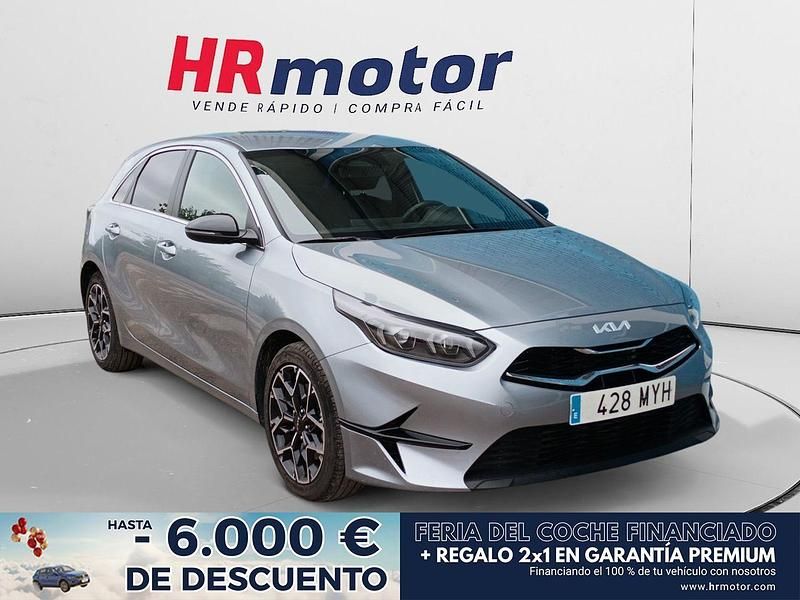 Gris Usado 2025 Kia Ceed Style Utilitario | 20.790 € (Buen precio) - Imagen 1/4