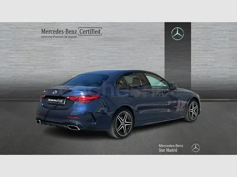 Usado Mercedes C220 197 HP (144 kW) 2025 Azul Sedan