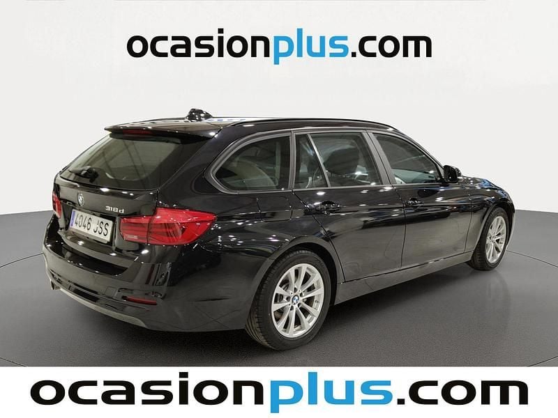 Usado BMW 318 150 CV (110 kW) 2016 Negro Familiar