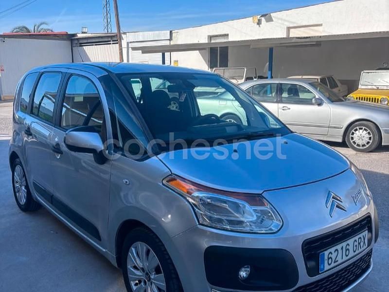 Usado Citroën C3 Picasso 90 CV (66 kW) 2010 Gris / plata Monovolumen