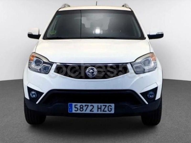 Usado Ssangyong (KGM) Korando Limited 175 CV (128 kW) 2014 Blanco SUV