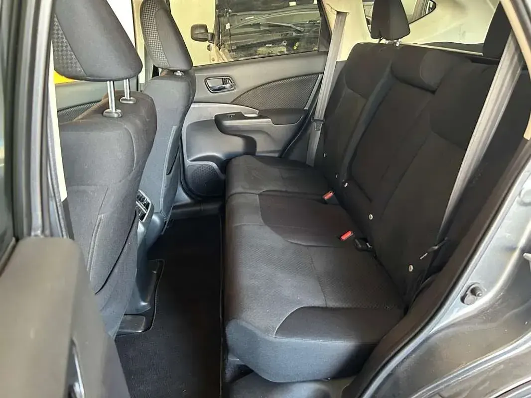 Usado Honda CR-V Elegance Plus 120 CV (88 kW) 2017 Gris SUV