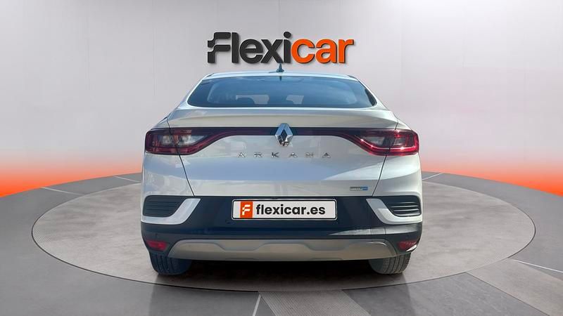 Usado Renault Arkana RS Line 140 CV (102 kW) 2022 Blanco SUV