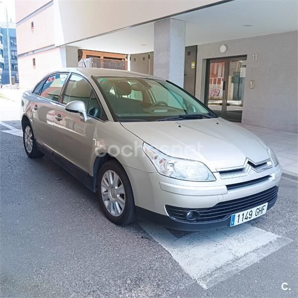 Gris / plata Usado 2008 Citroën C4 Exclusive Berlina | 2399 € (Buen precio) - Imagen 1/4