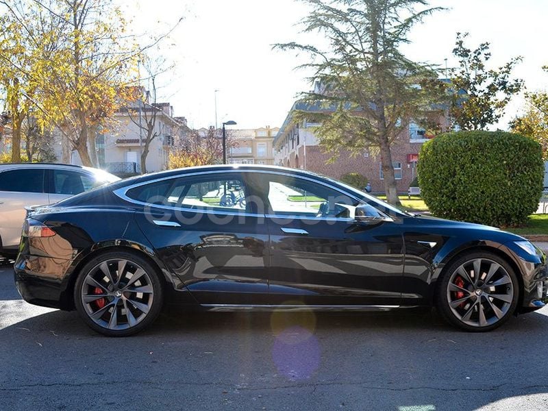 Usado Tesla Model S Performance 599 kW (815 CV) 2020 Negro Utilitario