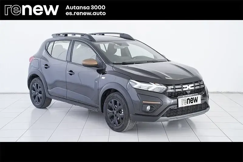 Usado Dacia Sandero Extreme 100 HP (73 kW) 2025 Preto Sedan