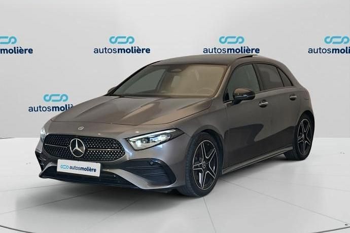 Usado Mercedes A200 Advanced 150 CV (110 kW) 2023 Gris Utilitario