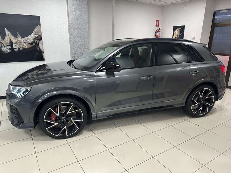 Gris Usado 2022 Audi RS Q3 Premium SUV | 65.900 € (Un poco caro) - Imagen 1/4