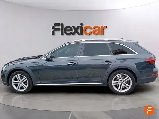 Usado Audi A4 Allroad 163 CV (119 kW) 2018 Negro Familiar