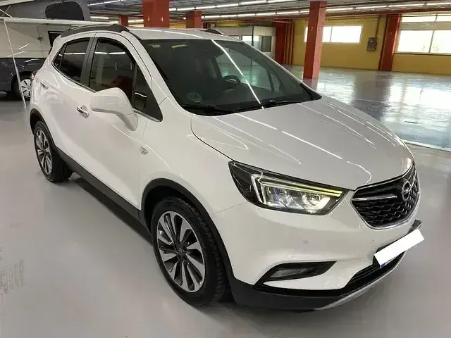 Usado Opel Mokka Innovation 140 HP (102 kW) 2019 Branco SUV
