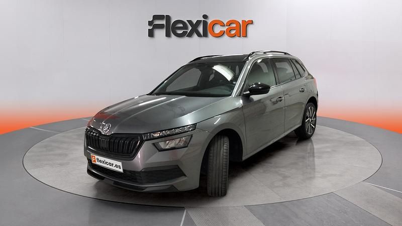 Usado Skoda Kamiq Sport 116 CV (85 kW) 2024 Gris SUV