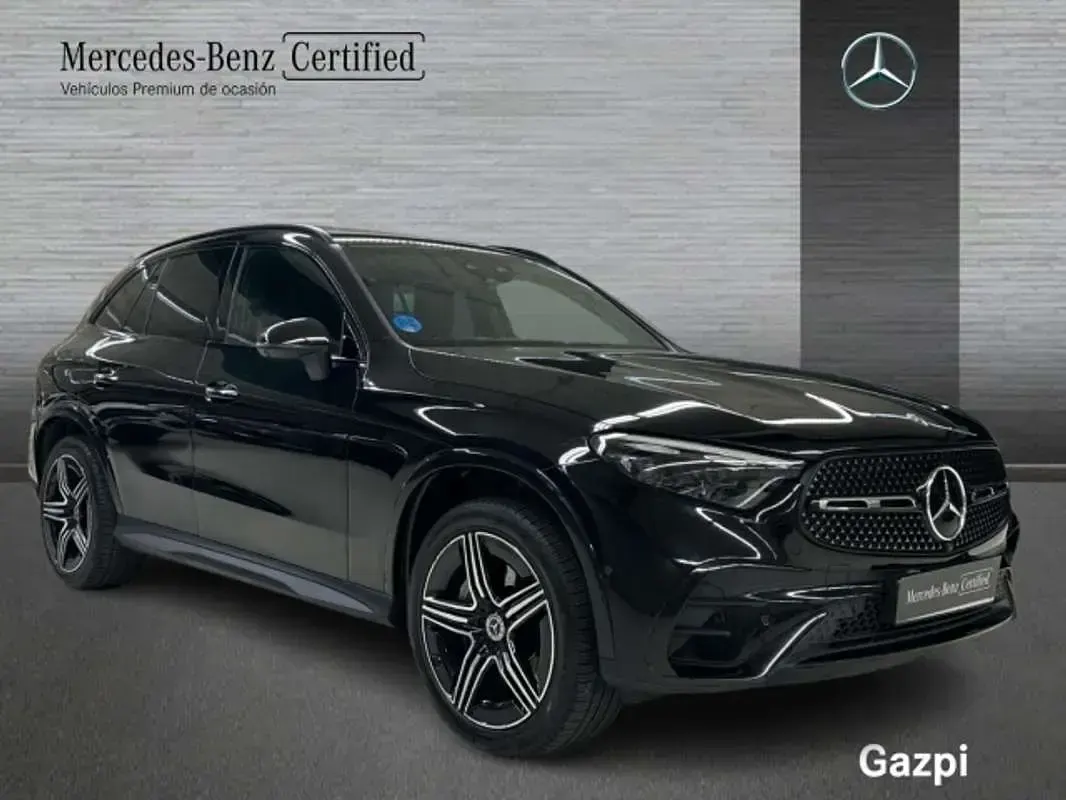 Usado Mercedes GLC300 AMG line 197 CV (144 kW) 2024 SUV