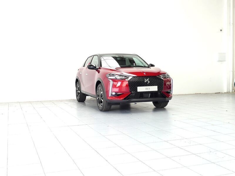 Usado DS Automobiles DS3 Crossback E-Tense Opera 114 kW (156 CV) 2023 Rojo SUV