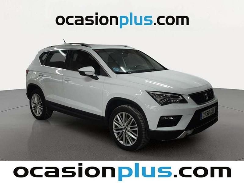 Usado Seat Ateca 4Drive 190 CV (139 kW) 2017 Blanco SUV