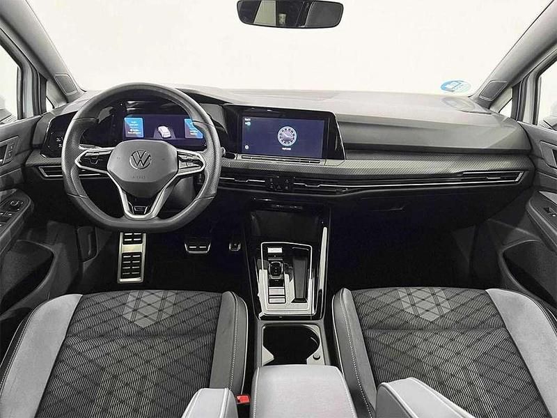 Usado VW Golf VIII R-line 150 CV (110 kW) 2024 Blanco Utilitario