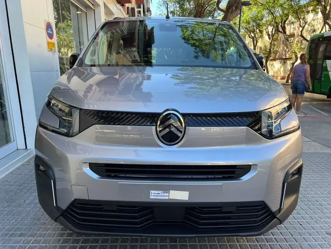 Nuevo Citroën Berlingo 102 CV (75 kW) 2026 Gris Monovolumen