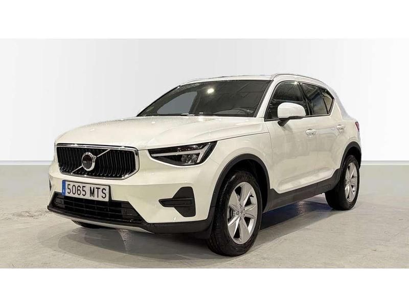 Blanco Usado 2024 Volvo XC40 Core SUV | 32.500 € (Precio justo) - Imagen 1/4