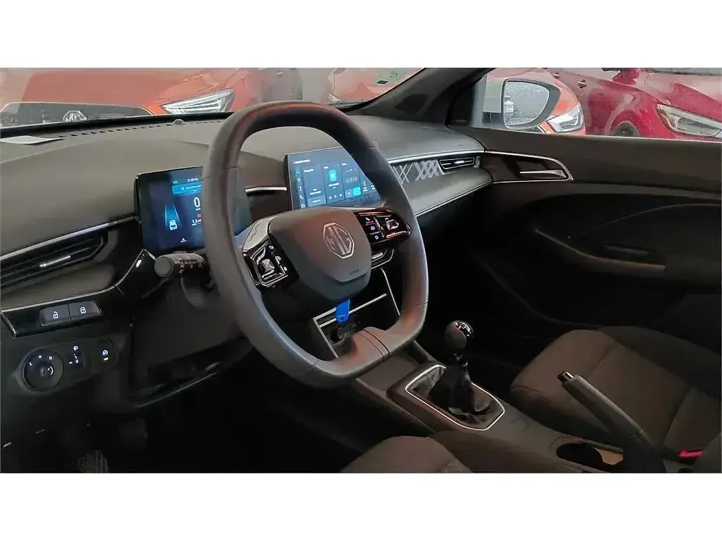 Usado MG MG3 116 CV (85 kW) 2025 Gris Utilitario