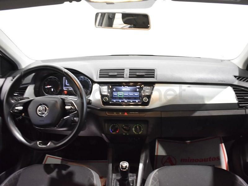 Usado Skoda Fabia Ambition 95 HP (69 kW) 2021 Branco Sedan