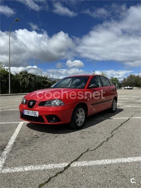 Rojo Usado 2008 Seat Ibiza Berlina | 5690 € (Precio justo) - Imagen 1/4