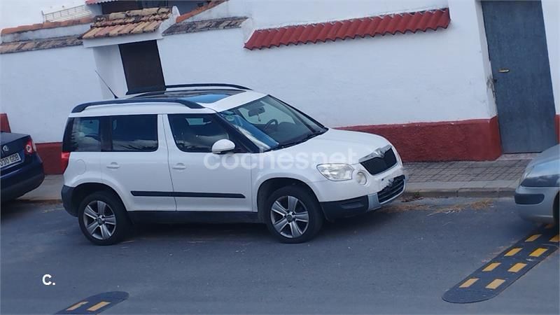Blanco Usado 2010 Skoda Yeti Ambition SUV | 5500 € (Buen precio) - Imagen 1/4