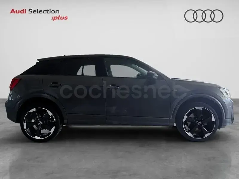 Usado Audi Q2 150 CV (110 kW) 2022 Gris SUV