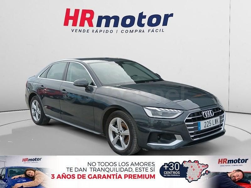 Usado Audi A4 Advanced Plus 150 CV (110 kW) 2022 Gris / plata Berlina