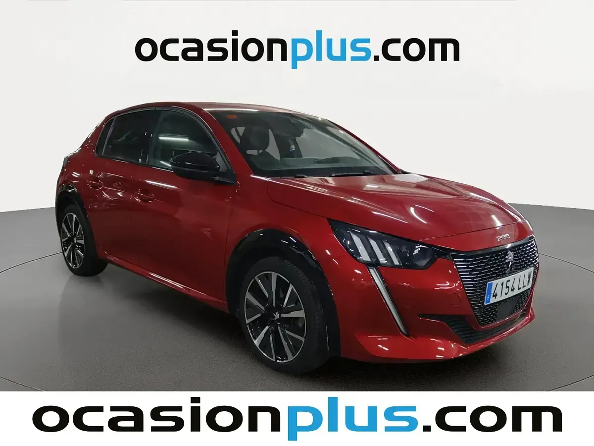 Usado Peugeot 208 GT-line 100 CV (73 kW) 2020 Rojo Utilitario