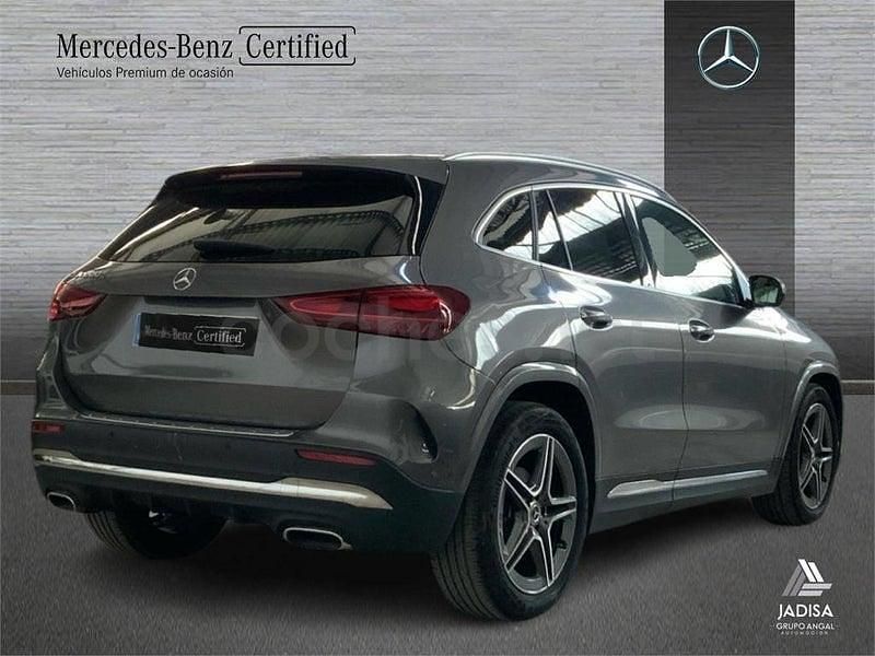 Usado Mercedes GLA200 163 CV (119 kW) 2025 Gris / plata SUV