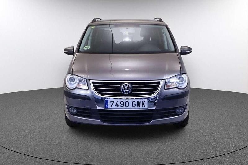 Usado VW Touran Edition 90 CV (66 kW) 2010 Gris Monovolumen