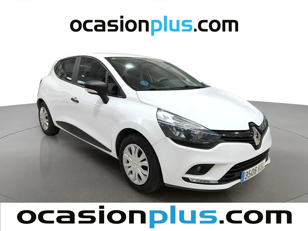 Begagnad Renault Clio IV Business 90 HK (66 kW) 2018 Vit Halvkombi