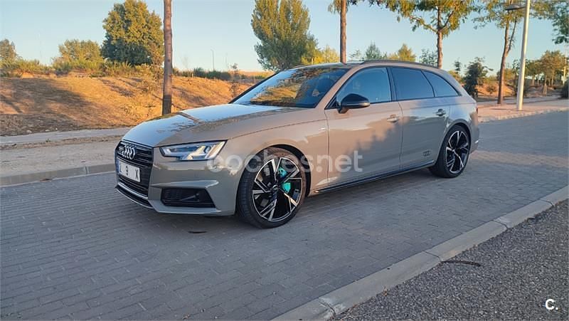 Usado Audi A4 Black Edition 252 CV (185 kW) 2018 Gris / plata Familiar