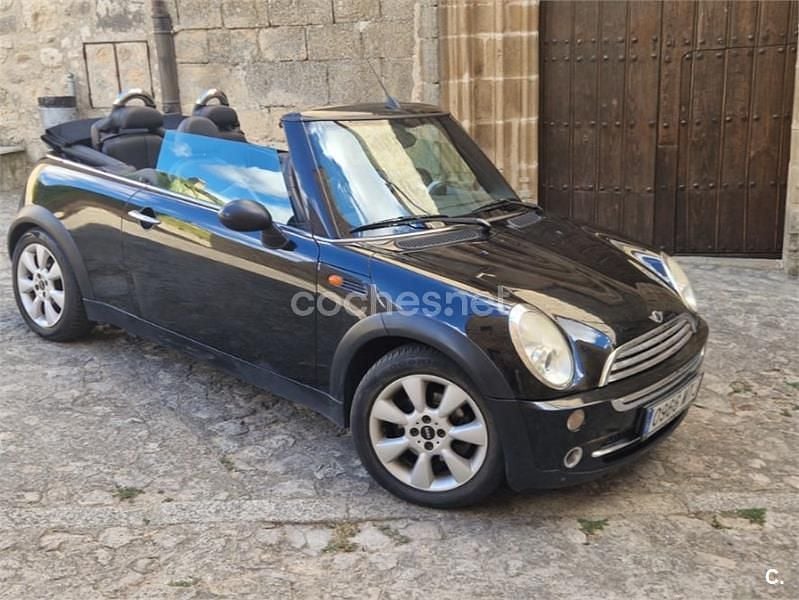 Usado Mini One Cabriolet 90 CV (66 kW) 2005 Negro Descapotable