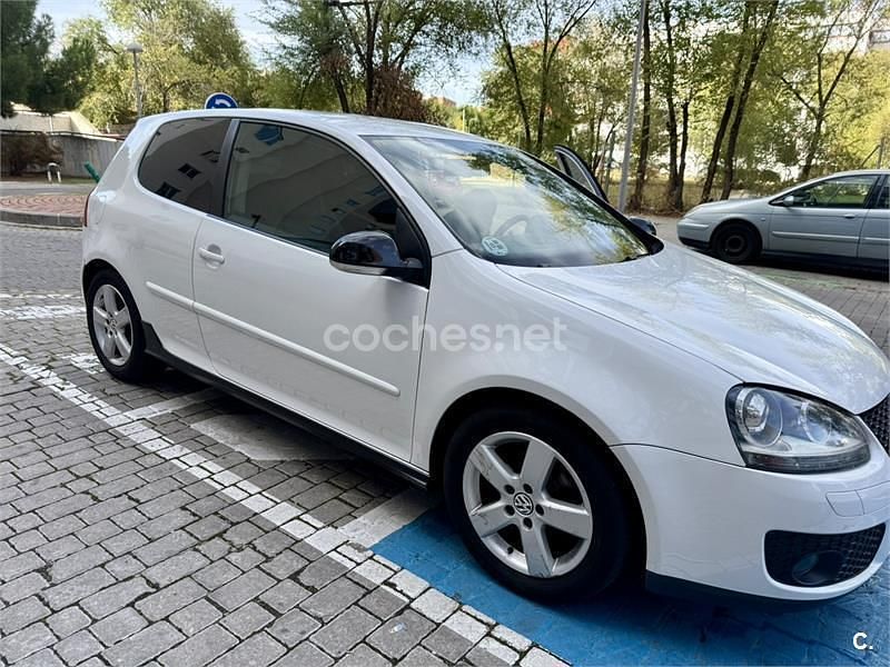 Usado VW Golf VI GT 105 CV (77 kW) 2008 Blanco Utilitario