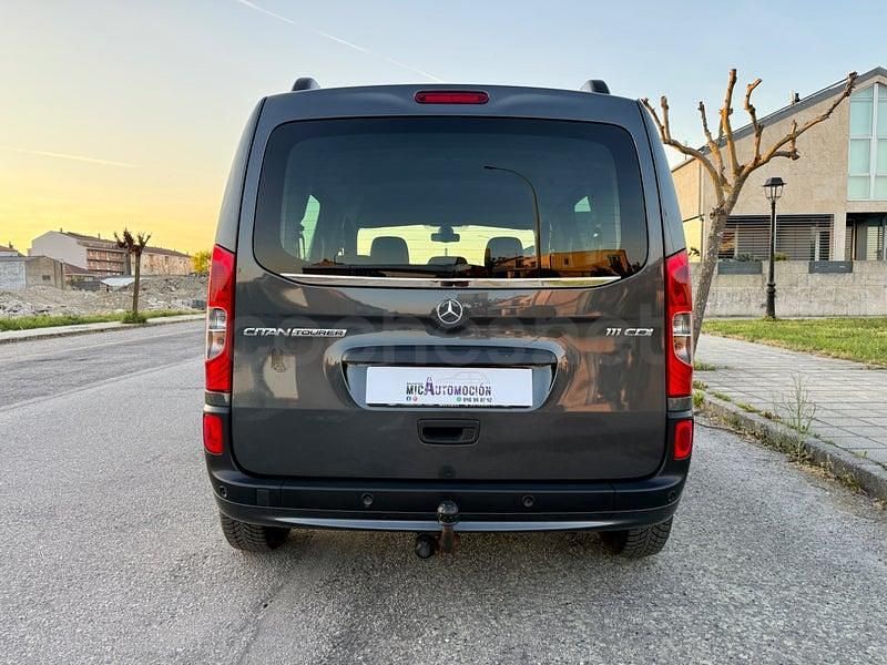 Usado Mercedes Citan 111 110 CV (80 kW) 2017 Gris / plata Familiar