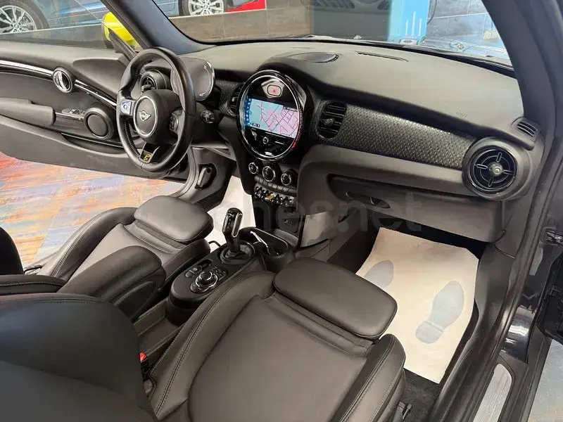 Usado Mini Cooper SE 135 kW (184 CV) 2022 Eléctrico Utilitario