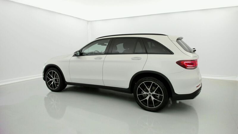 Usado Mercedes GLC220 AMG line 245 CV (180 kW) 2022 Blanco polar