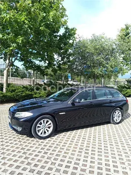 Usado BMW 525 204 CV (150 kW) 2012 Azul Familiar