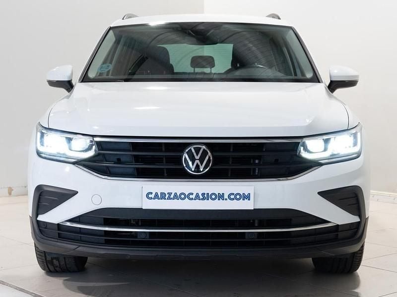 Usado VW Tiguan Life 150 CV (110 kW) 2023 Blanco SUV