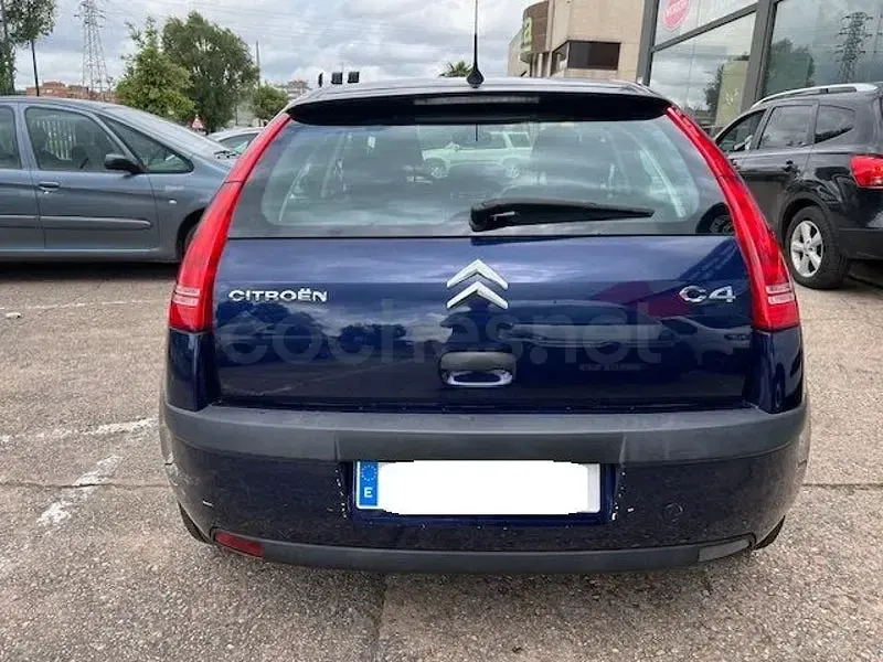 Usado Citroën C4 Exclusive 110 CV (80 kW) 2005 Azul Berlina