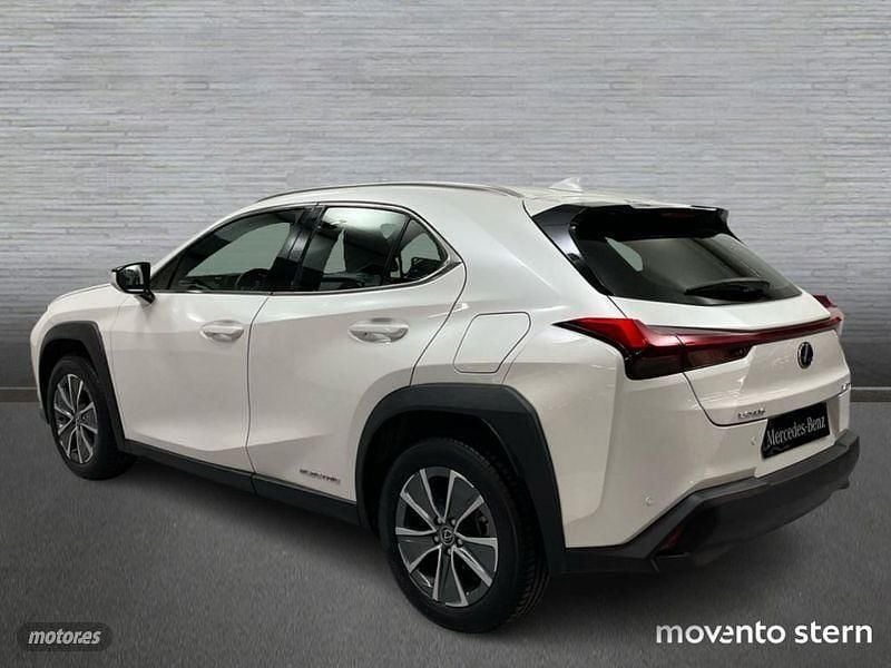 Usado Lexus UX 300e 150 kW (204 CV) 2022 Blanco SUV
