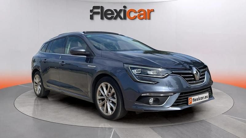 Usado Renault Mégane GrandTour Bose Edition 132 CV (97 kW) 2017 Gris Familiar