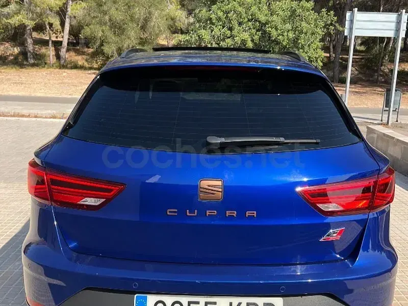 Usado Seat Leon CUPRA 300 CV (220 kW) 2017 Azul Berlina