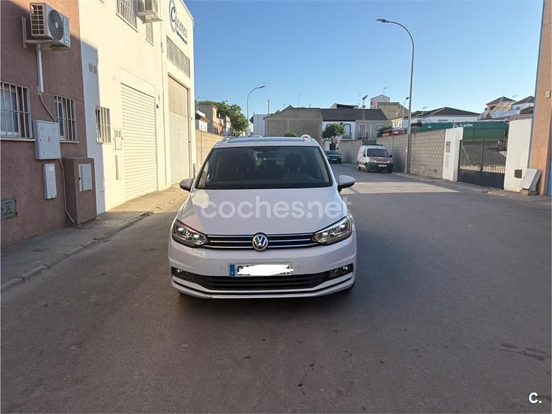 Blanco Usado 2016 VW Touran Sportline Monovolumen | 15.000 € (Buen precio) - Imagen 1/4