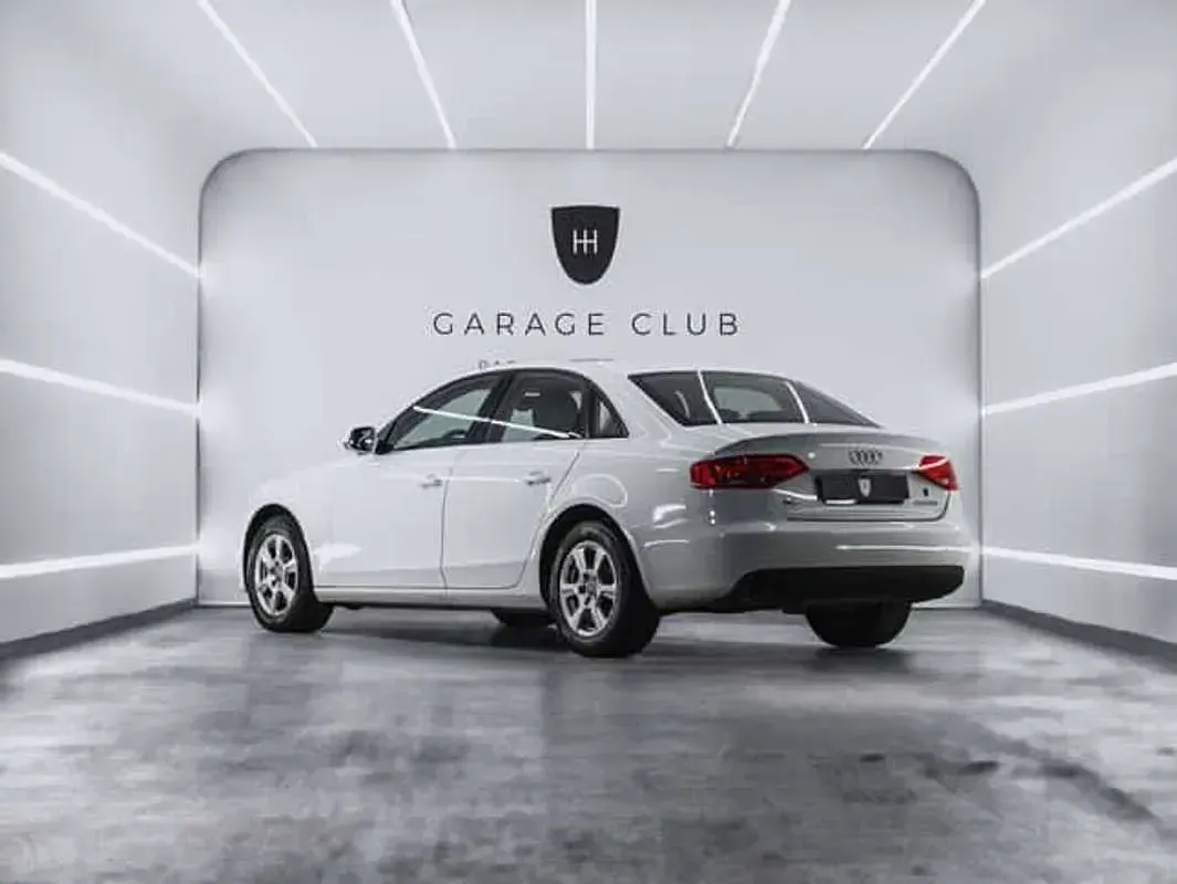 Usado Audi A4 150 CV (110 kW) 2010 Blanco Berlina